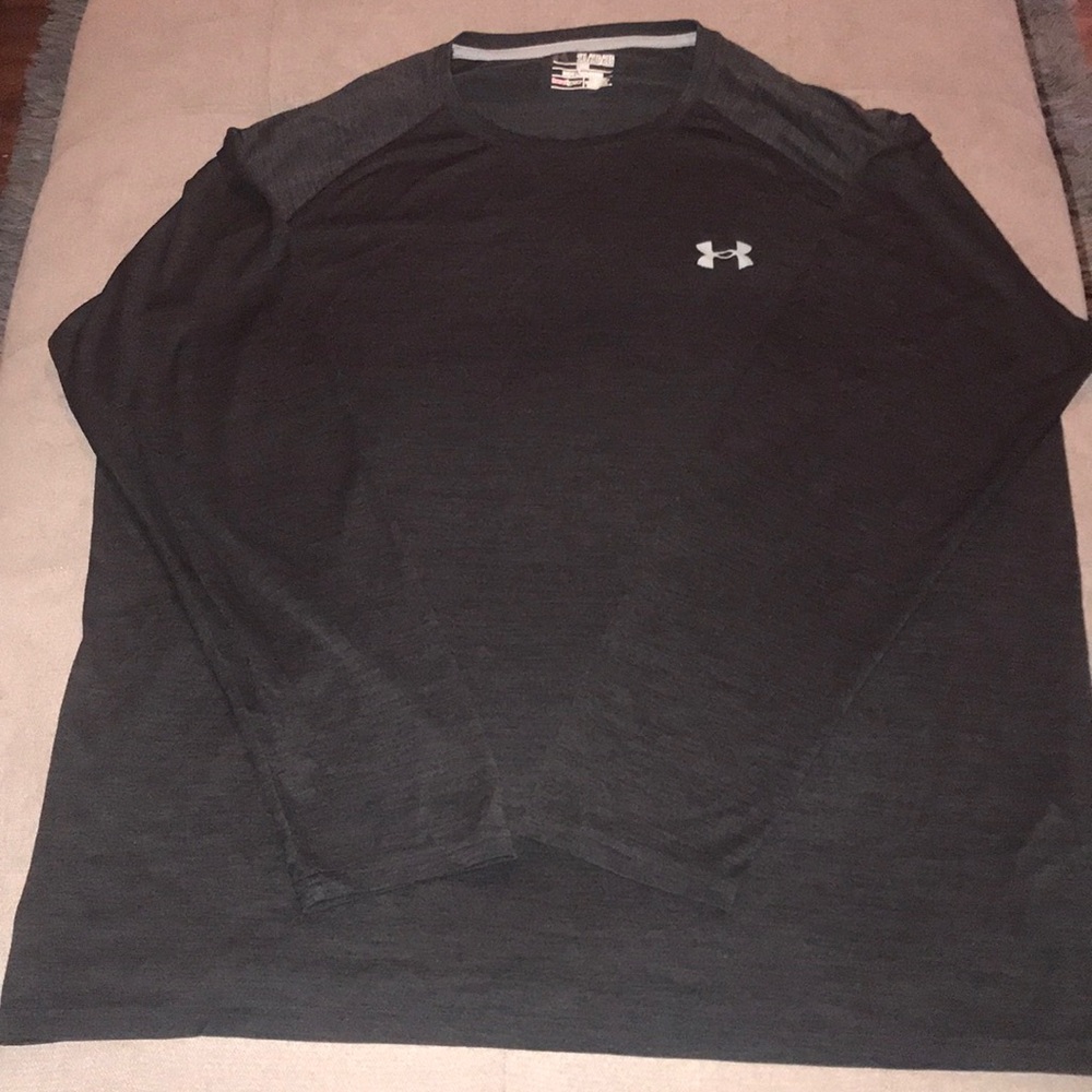 Under Amour Long Sleeve Top